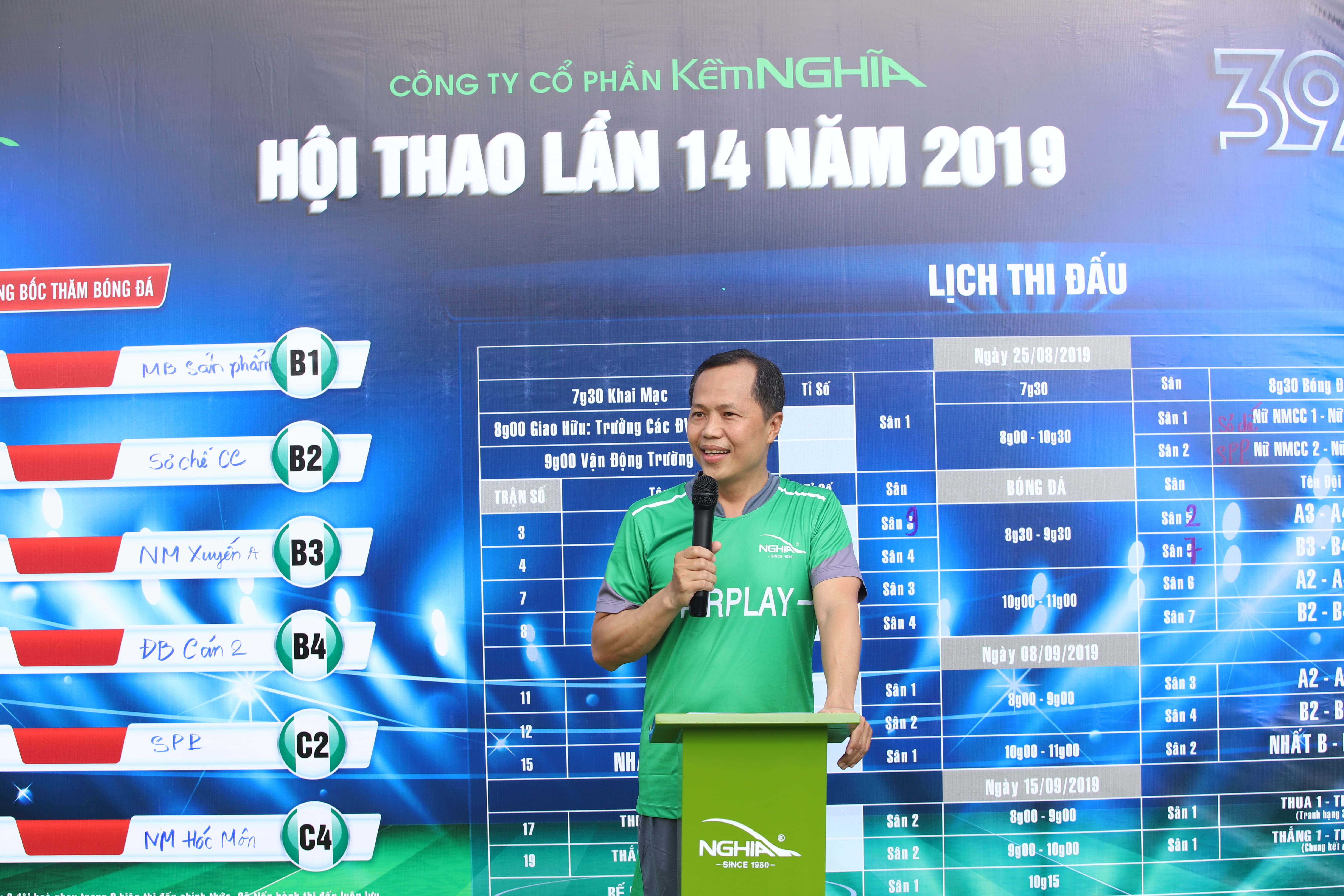 kem nghia tung bung khai mac hoi thao lan thu 14_1 min.JPG